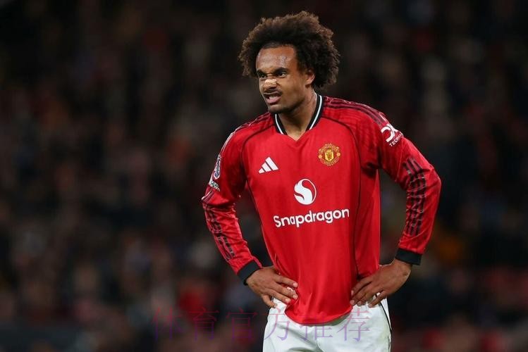 这么踢还能转会?齐尔克泽7次对抗仅1成功,80分钟反击匀速跑 这么踢还能转会?齐尔克泽7次对抗仅1成功,80分钟反击匀速跑