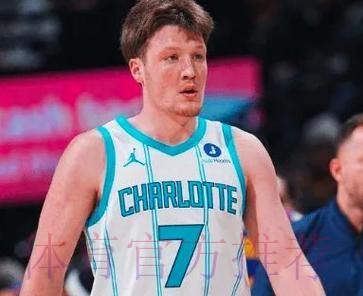 默里:我很欣赏克尼普尔,他一进NBA就有很强的即战力 默里:我很欣赏克尼普尔,他一进NBA就有很强的即战力